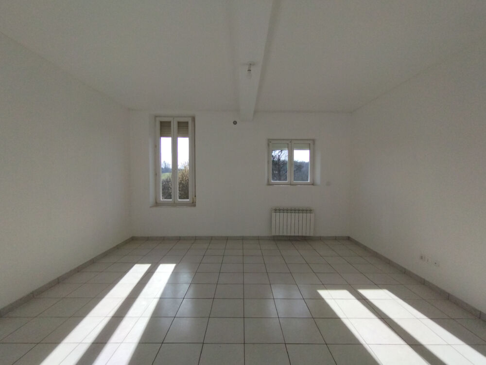 Location Duplex/Triplex Appartement 3 chambres avec jardin et place de stationnement Chancenay