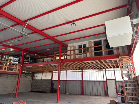 Local pour diverses activit&eacute;s 1530 52100 St dizier