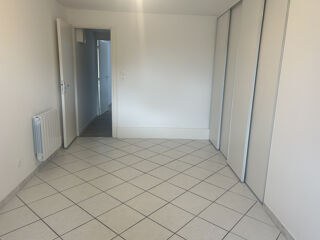  Appartement à louer 2 pièces 34 m²