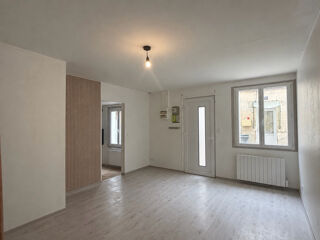  Maison à louer 2 pièces 54 m²