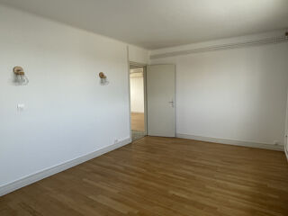  Appartement � louer 5 pi�ces 120 m�
