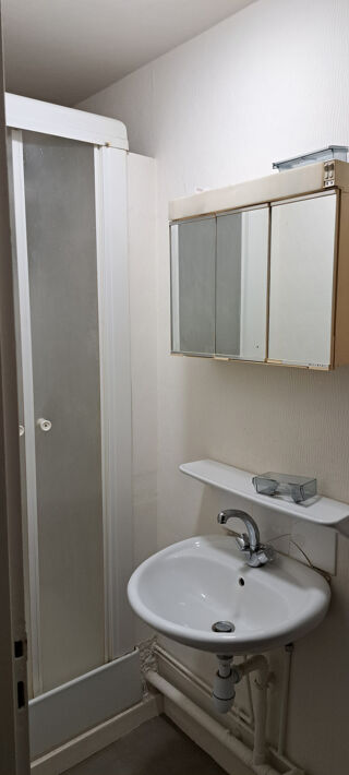  Appartement à louer 2 pièces 40 m²