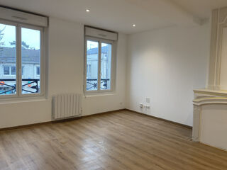  Appartement à louer 1 pièce 31 m²