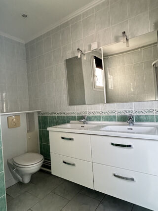  Appartement � vendre 2 pi�ces 72 m�