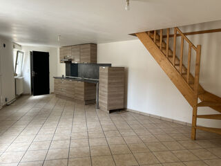 Maison à louer 4 pièces 80 m²