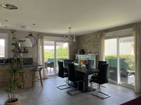   Maison de village MEUBL�E T4 avec jardin Maison - 4 pi�ce(s) - 91 m�