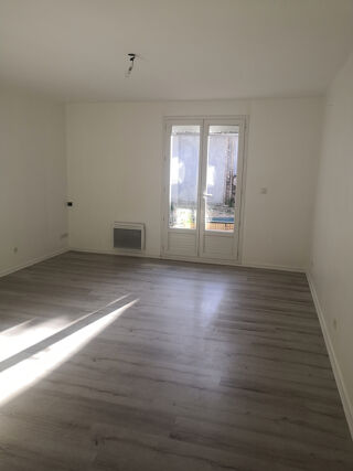  Maison  louer 4 pices 79 m