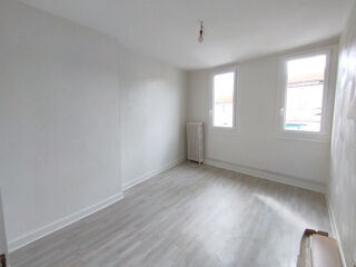  Maison à louer 2 pièces 55 m²