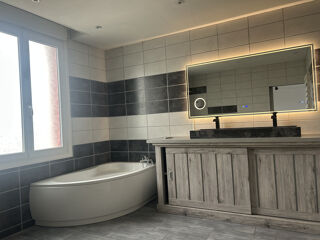  Maison � louer 5 pi�ces 174 m�