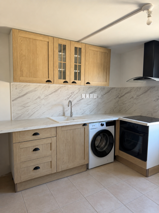  Appartement à louer 2 pièces 45 m²