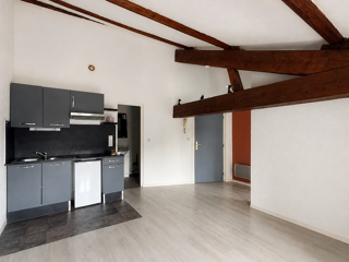  Appartement à louer 2 pièces 38 m²