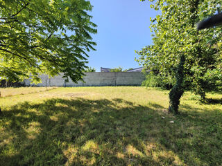 Terrain à vendre 782 m²