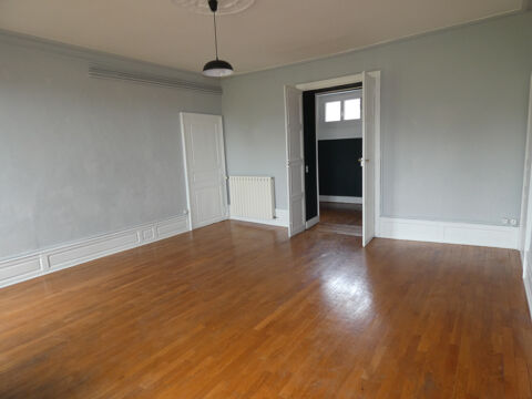  Appartement � louer 3 pi�ces 118 m�