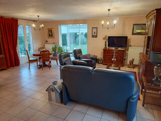  Maison  vendre 5 pices 199 m