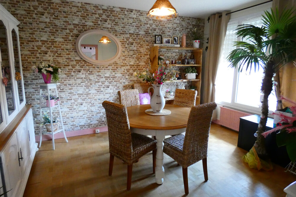 À vendre Bel appartement de 68 m2 avec garage, cave et balcon à Auxerre