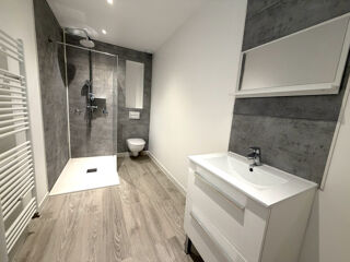  Immeuble à vendre 143 m²