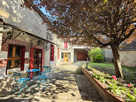   Une nouvelle histoire � �crire au c�ur d'Ormoy Maison - 7 pi�ce(s) - 159 m�