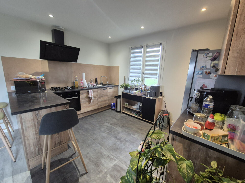 Pavillon familial sur sous-sol à Sougères-sur-Sinotte (Monéteau)