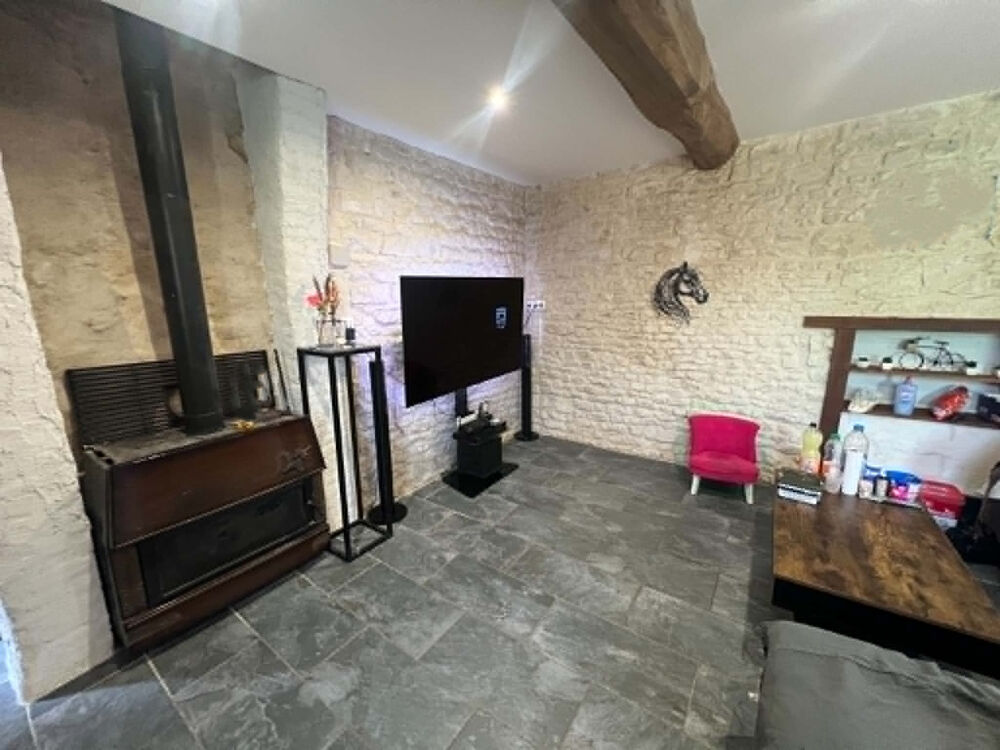 Chassy - Maison 3 chambres avec jardin et garage.
