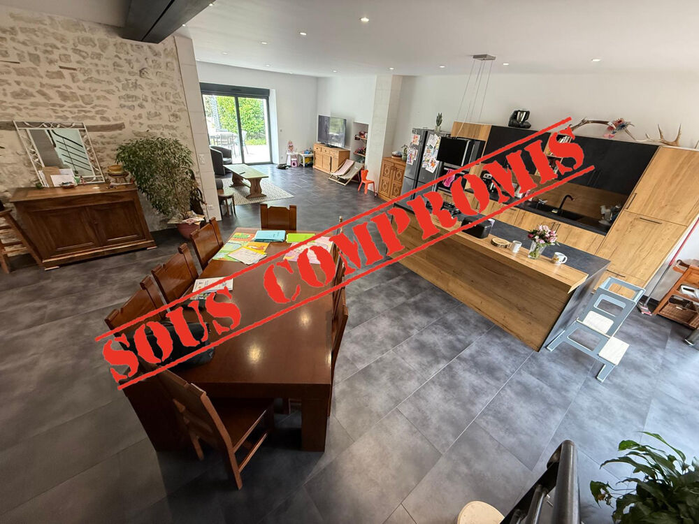 Vente Maison Vallan (89) - Maison de caractère entièrement rénovée - Plus de 200 m2 habitables - 4 chambres - Grand jardin Vallan