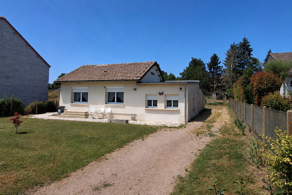 Vente Maison Maison de plain-pied sur terrain clos et arboré. Guerchy