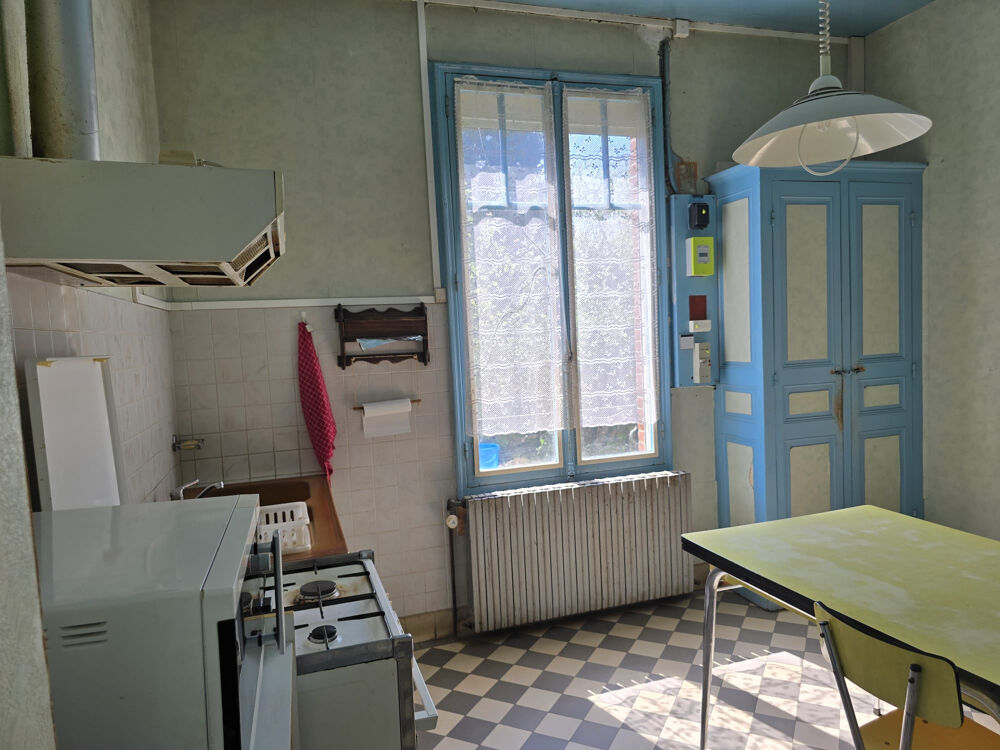 Vente Maison Auxerre (89) - Maison de 126 m2 habitable - Le charme des années 30 au cœur d'un environnement privilégié Auxerre