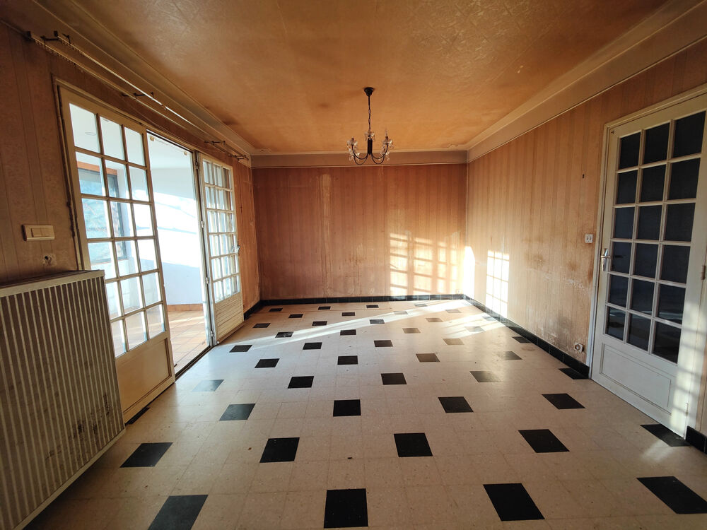 Coup de coeur Maison à réinventer avec véranda et 1090 m2 de terrain