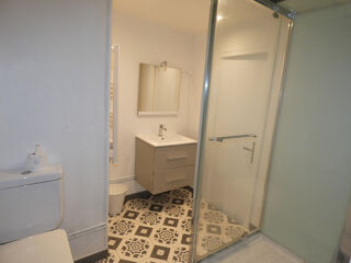  Appartement à louer 2 pièces 45 m²