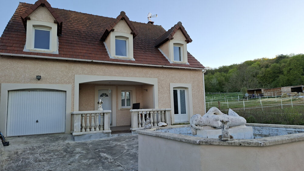 Maison 7 pièces 195 m² · à Montholon · 195 m² · 233 000 €
