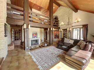  Maison � vendre 8 pi�ces 373 m�