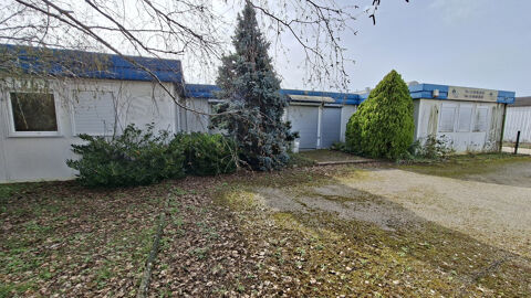 Local commercial &agrave; louer, 212 m2 3000 89300 Joigny