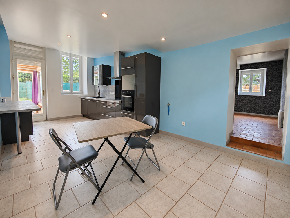 Maison ancienne aux beaux volumes