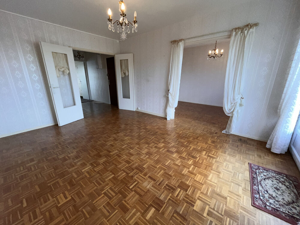 Vente Appartement � vendre   Appartement F3 de 72 m2 � Auxerre   Balcon, cave, r�sidence s�curis�e Auxerre