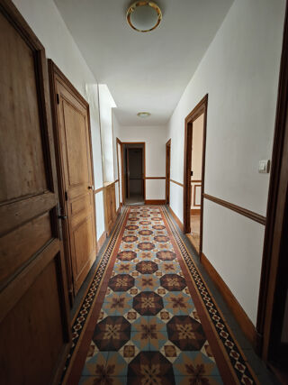  Immeuble  vendre 10 pices 264 m