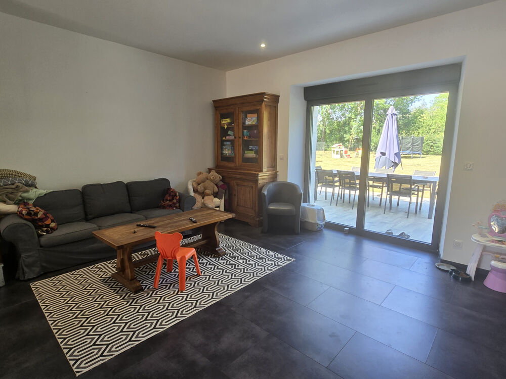 Vente Maison Vallan (89) - Maison de caractère entièrement rénovée - Plus de 200 m2 habitables - 4 chambres - Grand jardin Vallan