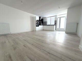 Immeuble à vendre 143 m²