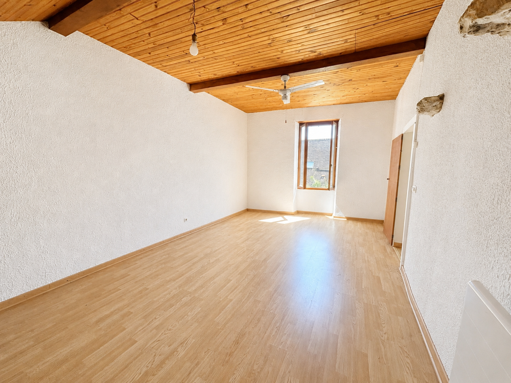 Maison de village spécial investisseur