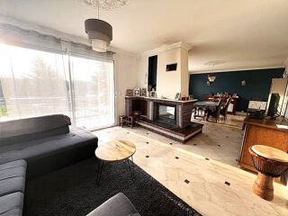  Maison  vendre 11 pices 260 m