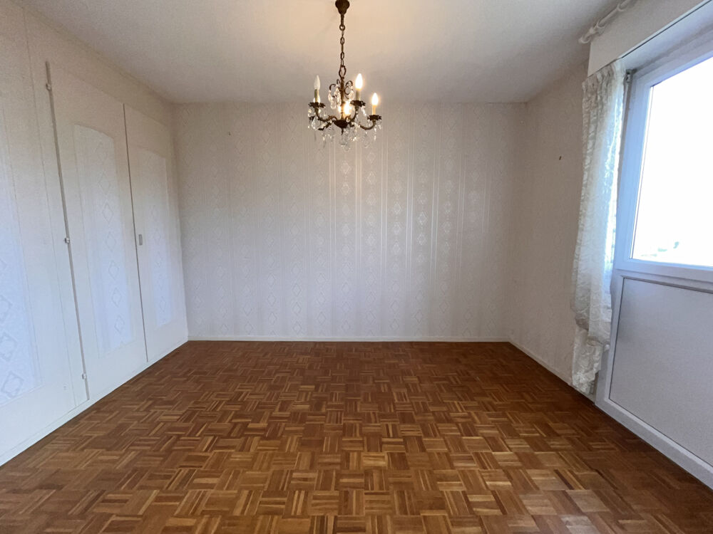Vente Appartement � vendre   Appartement F3 de 72 m2 � Auxerre   Balcon, cave, r�sidence s�curis�e Auxerre