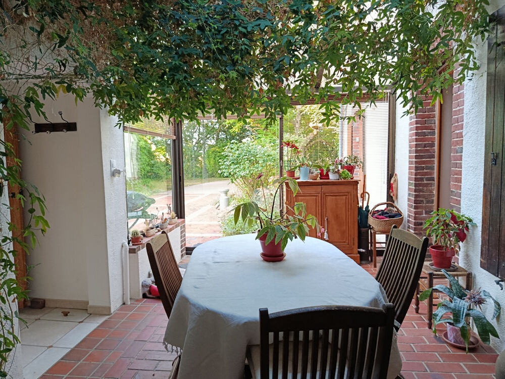 Vente Maison Charme de l'ancien avec vie de plain-pieds, 3 ou 4 chambres. La ferte loupiere