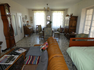  Maison � vendre 8 pi�ces 268 m�