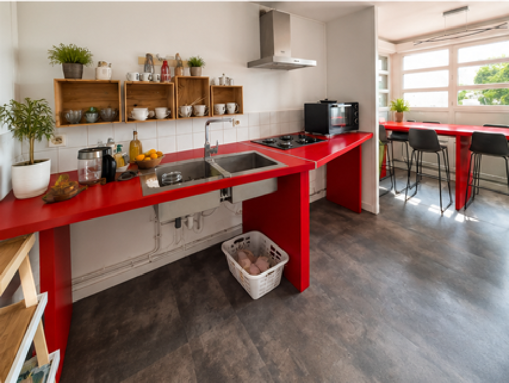 Vente Duplex/Triplex Duplex 4 pièces   106 m2   3 chambres   Balcon   Garage   Auxerre Auxerre