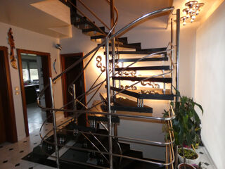  Maison � vendre 9 pi�ces 435 m�