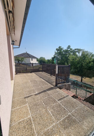  Maison à louer 4 pièces 77 m²