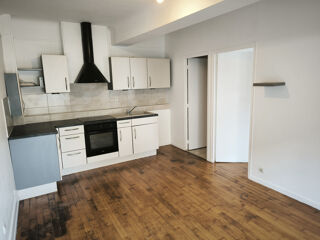  Appartement à louer 2 pièces 30 m²