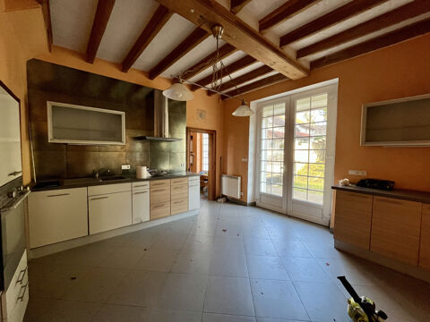   Maison - 103 m2 - Escamps Maison - 5 pi�ce(s) - 103 m�