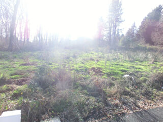  Terrain à vendre 599 m²