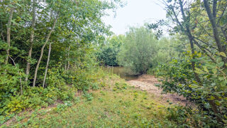  Terrain � vendre 23680 m� Chichery