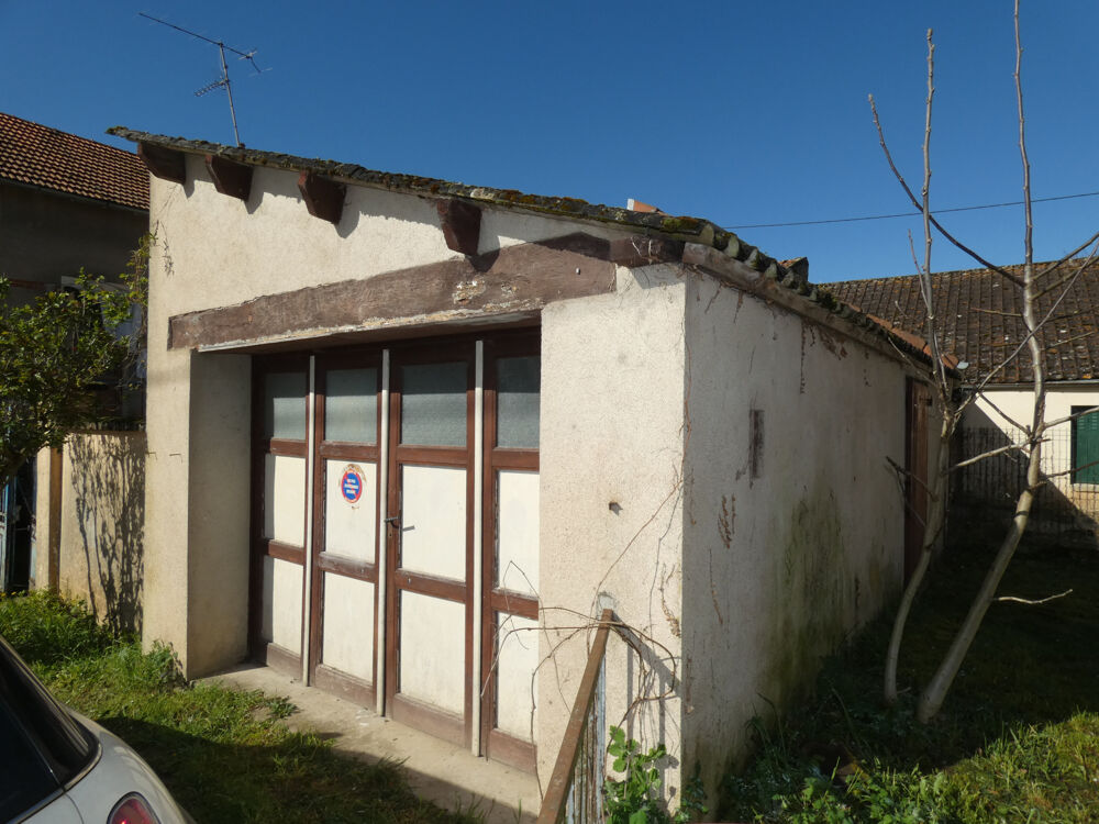 Vente Parking/Garage GARAGE A VENDRE Laroche st cydroine
