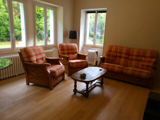  Remise / Grange � vendre 4 pi�ces 87 m� Huelgoat